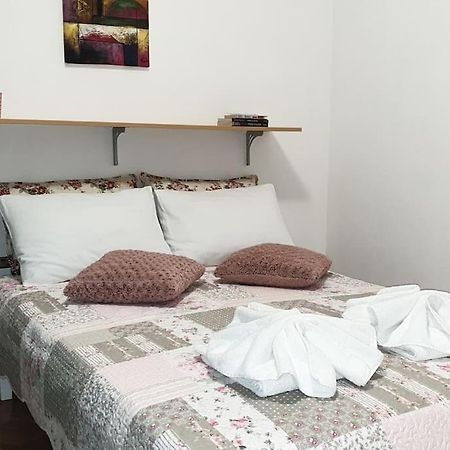 Alex Apartment Zemun Exterior foto